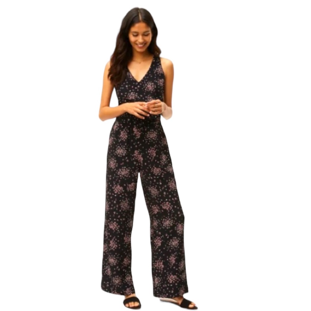 NWOT Loft Black Pleated Floral Tie Back Jumpsuit Women’s Size Petite Small